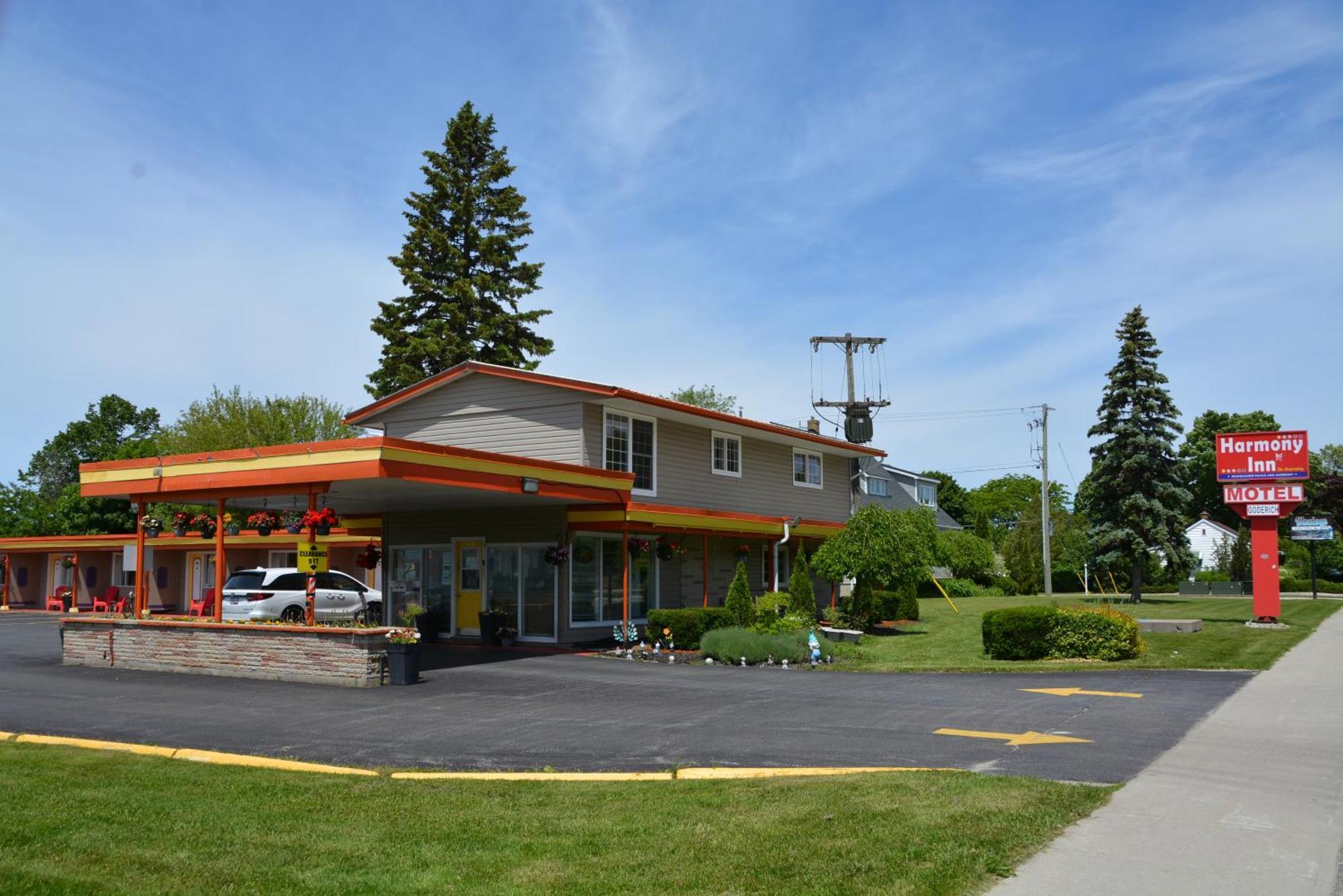 Harmony Inn Goderich Exterior photo